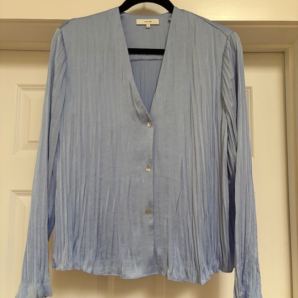 VINCE BLUE SHIRT, Crinkled style, women's size Medium - Picture 1 of 3